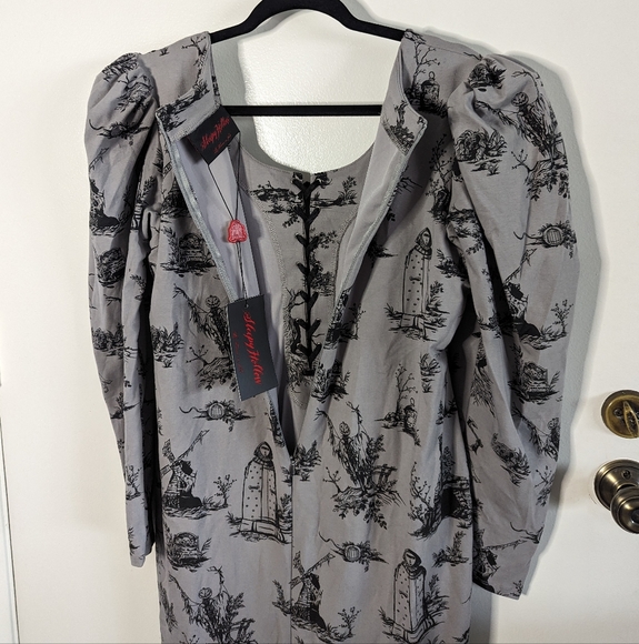 La Femme Noir Sleepy Hallow Gothic Tales Toile Long Sleeve Wiggle Dress 3XL NWT - Picture 3 of 12